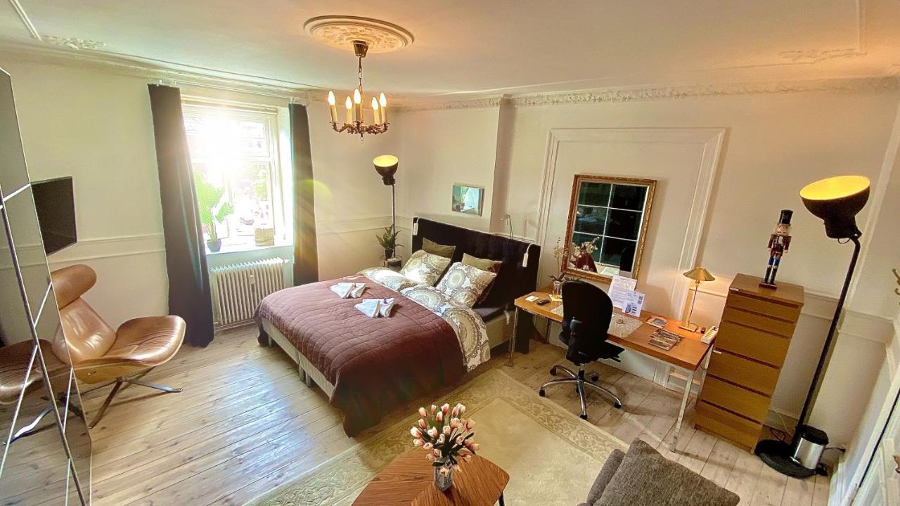 Four Individual Beautiful Spacious In Stylish Accommodatie bij particulieren *