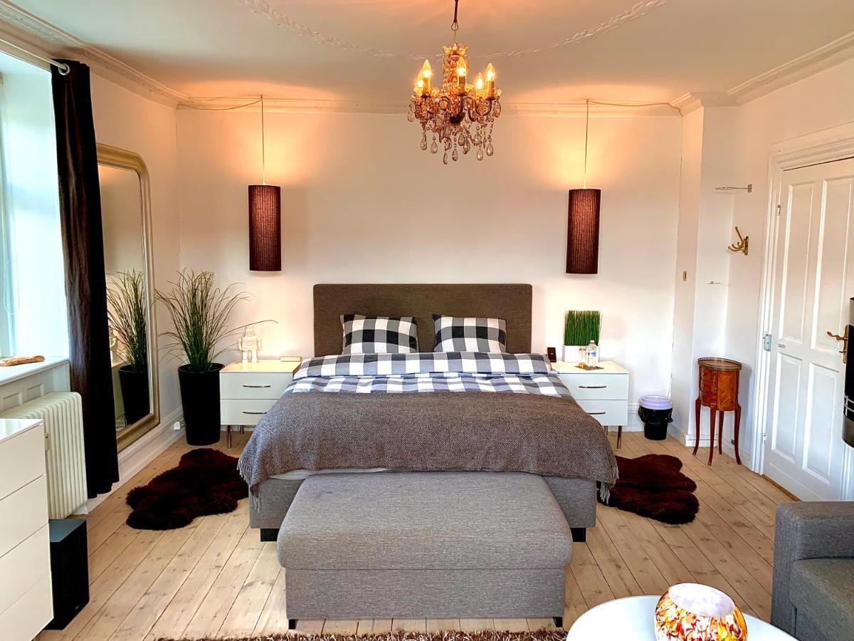 Four Individual Beautiful Spacious In Stylish Accommodatie bij particulieren *